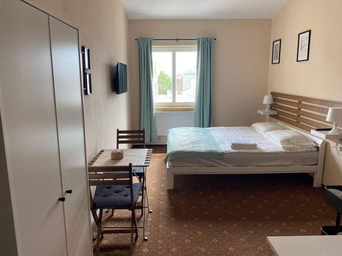 Apartamenty Dobra Noc Przy Wawelu 2 Bedrooms Красков Екстериор снимка