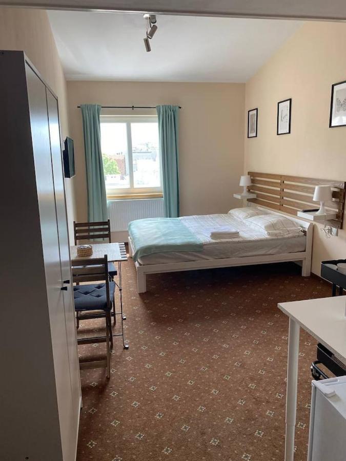 Apartamenty Dobra Noc Przy Wawelu 2 Bedrooms Красков Екстериор снимка