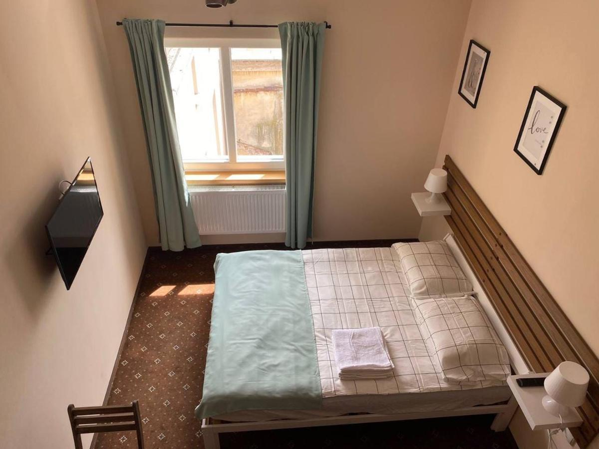Apartamenty Dobra Noc Przy Wawelu 2 Bedrooms Красков Екстериор снимка