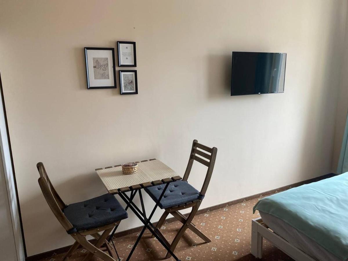 Apartamenty Dobra Noc Przy Wawelu 2 Bedrooms Красков Екстериор снимка