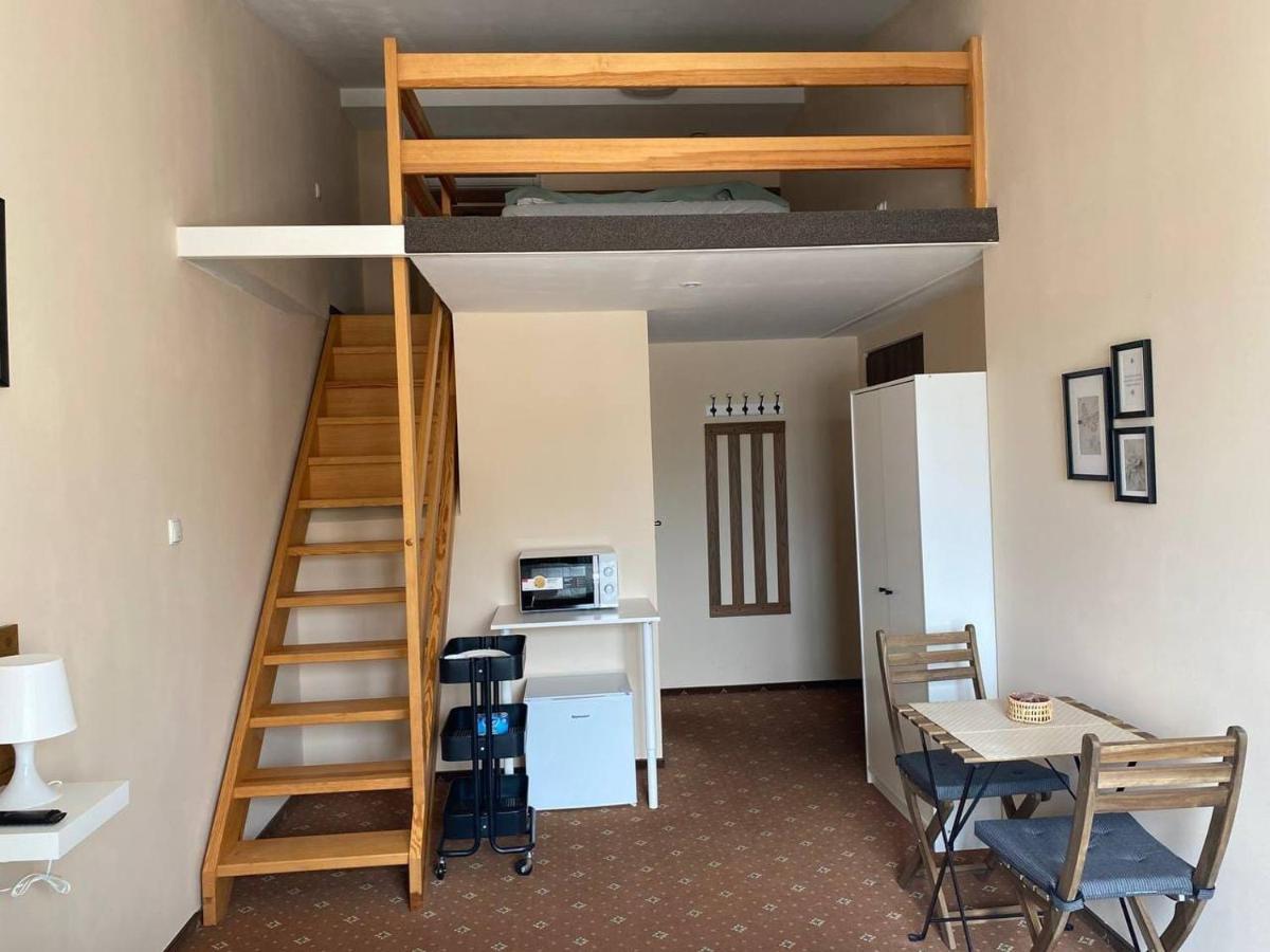 Apartamenty Dobra Noc Przy Wawelu 2 Bedrooms Красков Екстериор снимка